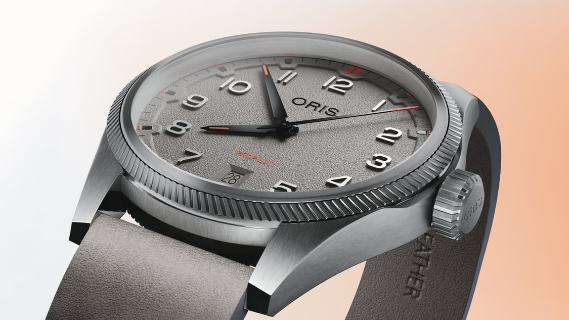 01 733 7805 4163-07 6 20 15LC - ProPilot Date