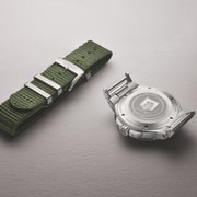 01 733 7789 4121-Set - Oris Social Club Edition II