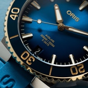 01 400 7769 6355-07 4 22 75FC - Aquis Date Calibre 400 Bi-Colour