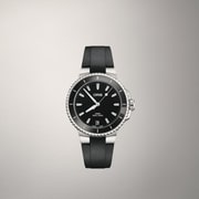 01 733 7792 4194-07 4 19 64FC - Aquis Date Diamonds