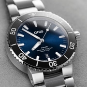 01 733 7730 4135-07 8 24 05PEB - Oris Aquis Date