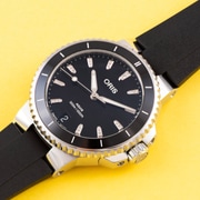 01 733 7792 4194-07 4 19 64FC - Aquis Date Diamonds