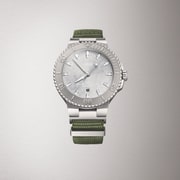 01 733 7789 4121-Set - Oris Social Club Edition II