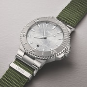 01 733 7789 4121-Set - Oris Social Club Edition II