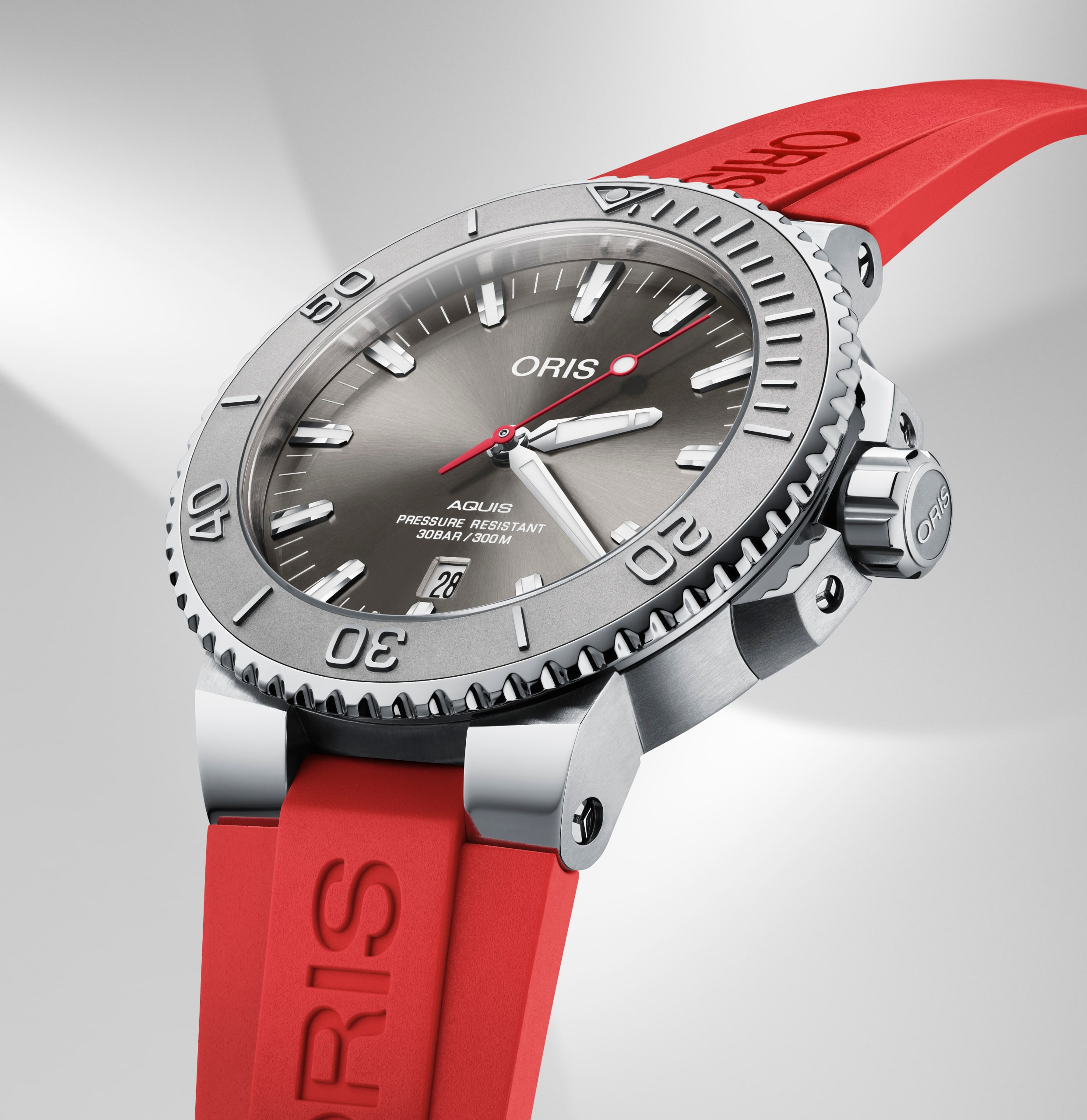 01 733 7730 4153-07 4 24 66EB - Oris Aquis Date Relief