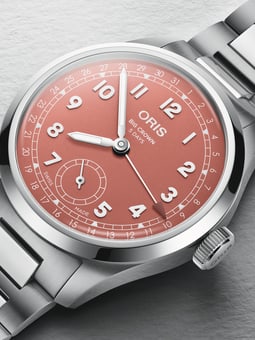 01 403 7799 4068-07 8 20 06 - Big Crown Pointer Date Calibre 403