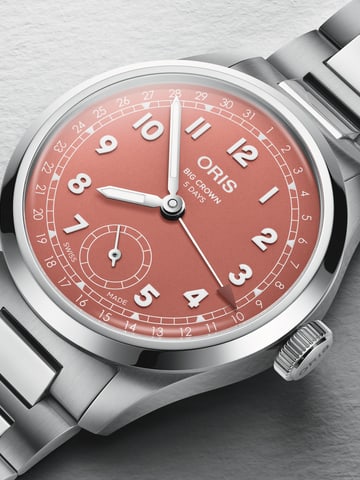 01 403 7799 4068-07 8 20 06 - Big Crown Pointer Date Calibre 403