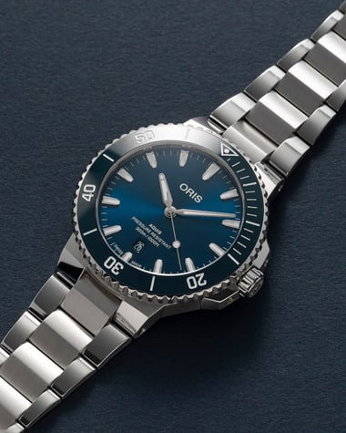 01 733 7789 4135-07 8 23 04PEB - Aquis Date - 43.50 mm