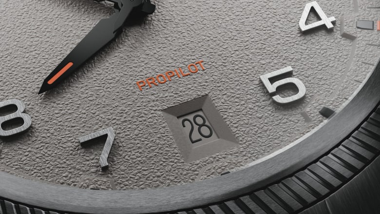 01 733 7805 4163-07 8 20 04LC - ProPilot Date