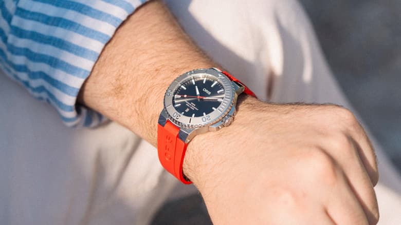 01 733 7789 4153-07 4 23 36FC - Aquis Date