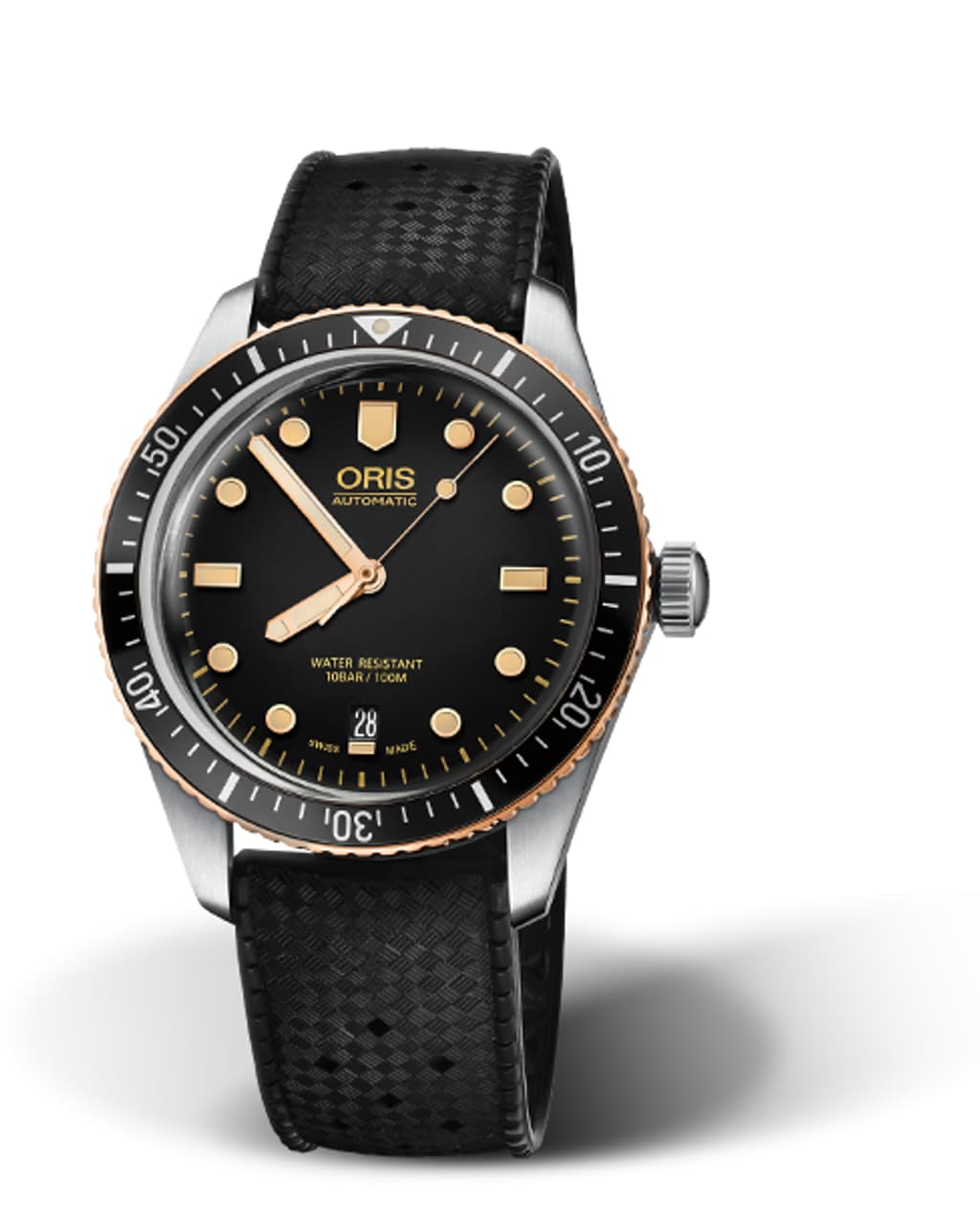 Vertical image of Divers Sixty-Five