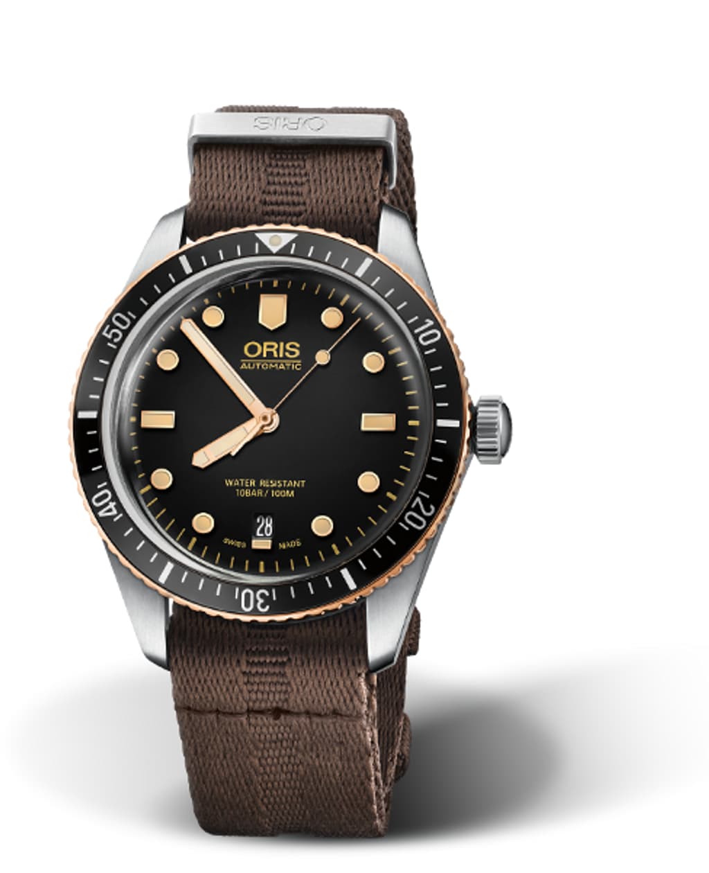 Vertical image of Divers Sixty-Five