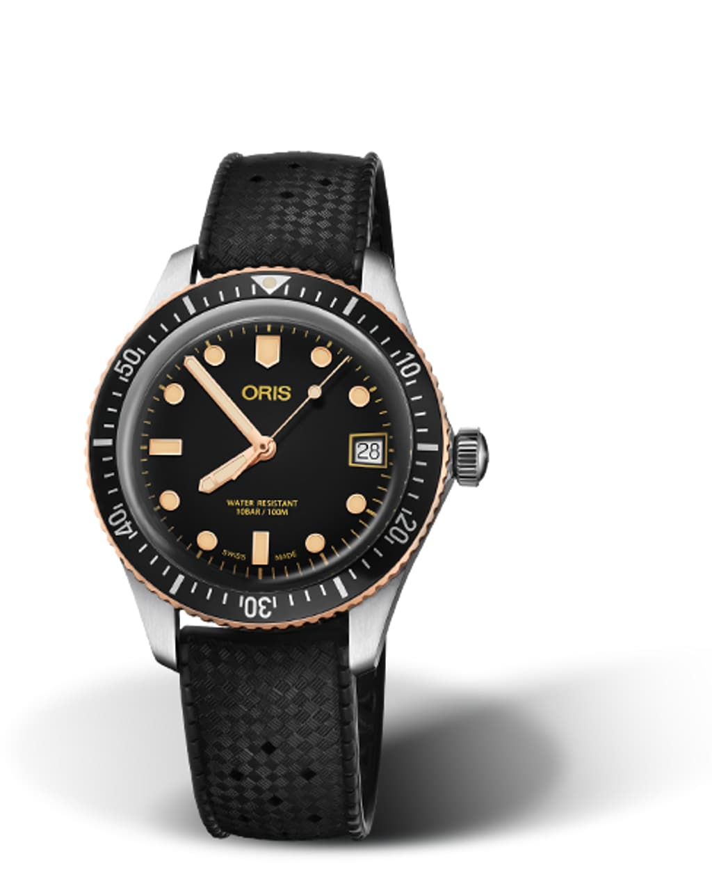 Vertical image of Divers Sixty-Five