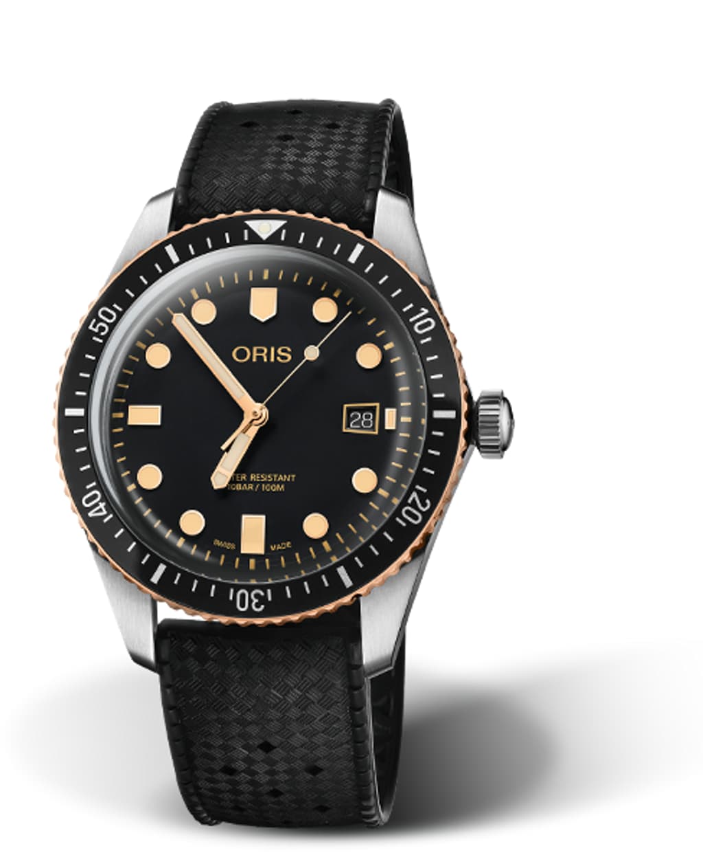 Vertical image of Divers Sixty-Five