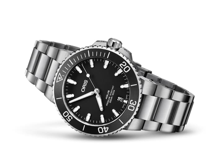 Image of Aquis Date