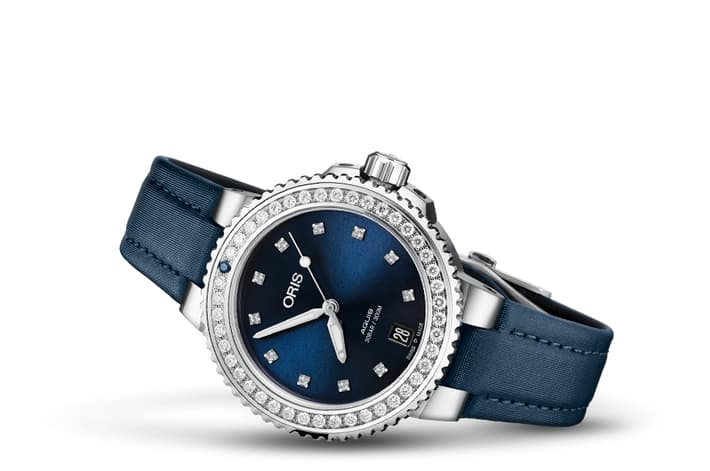 Image of Aquis Date Diamonds