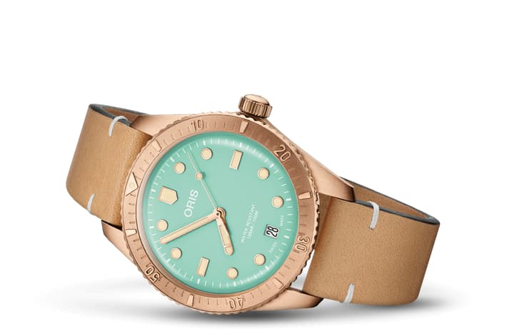 Image of Divers Sixty-Five 'Cotton Candy'
