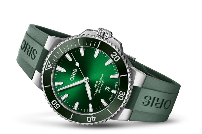 Image of Aquis Date