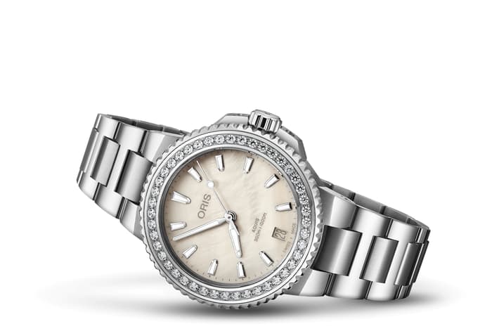 Image of Aquis Date Diamonds